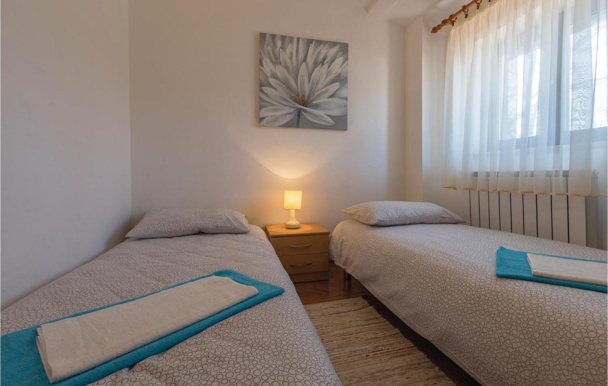 Amazing Apartment In Pazin With Wifi Katun Lindarski Ngoại thất bức ảnh