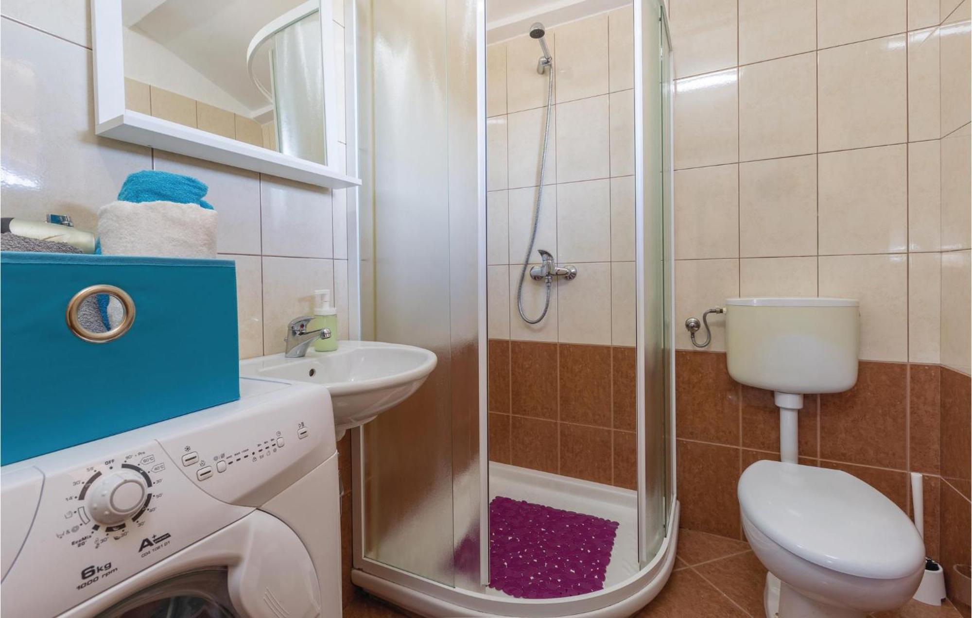 Amazing Apartment In Pazin With Wifi Katun Lindarski Ngoại thất bức ảnh